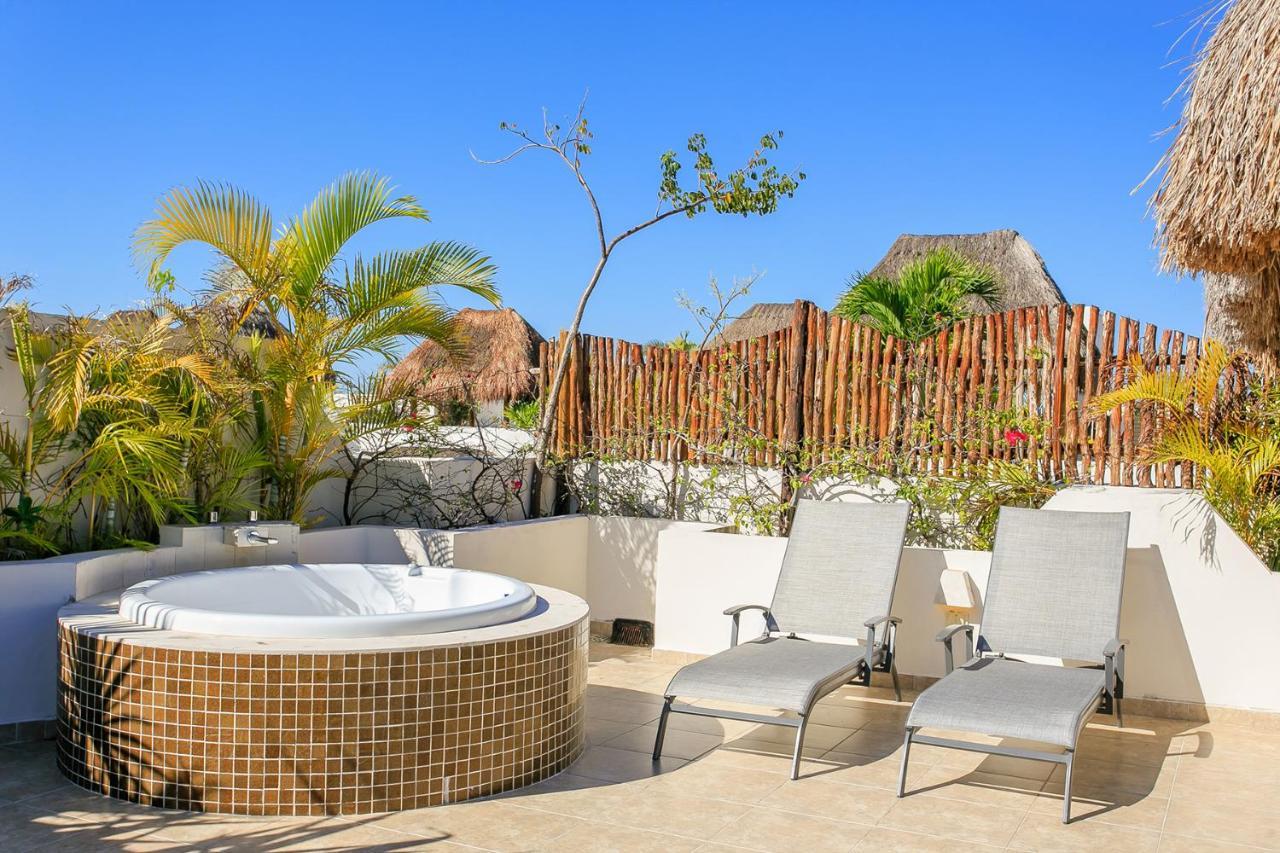 Condos Perfectly Situated Between The Beach & Tulum Town By Stella Rentals Eksteriør billede