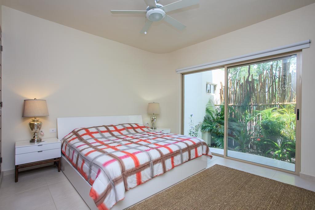 Condos Perfectly Situated Between The Beach & Tulum Town By Stella Rentals Eksteriør billede